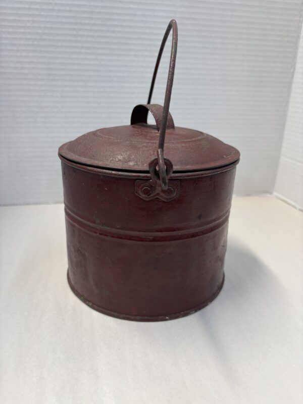 Red Berry Bucket - Image 3