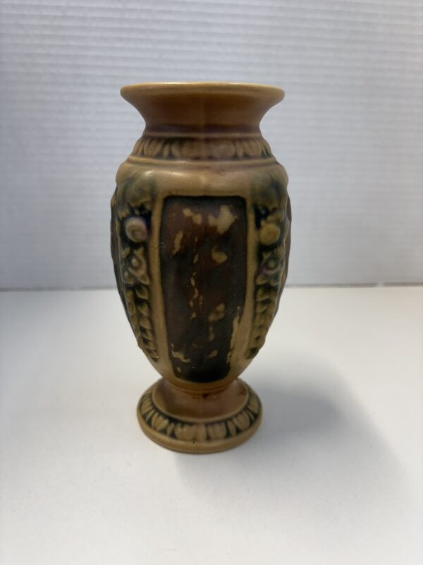 Roseville Florentine Vase - Image 2