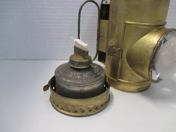 Dietz Flashlight Police Oil Lantern - Image 6