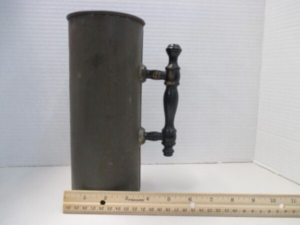 Rare Griswold Iowa Dairy Measuring Scoop - Image 8
