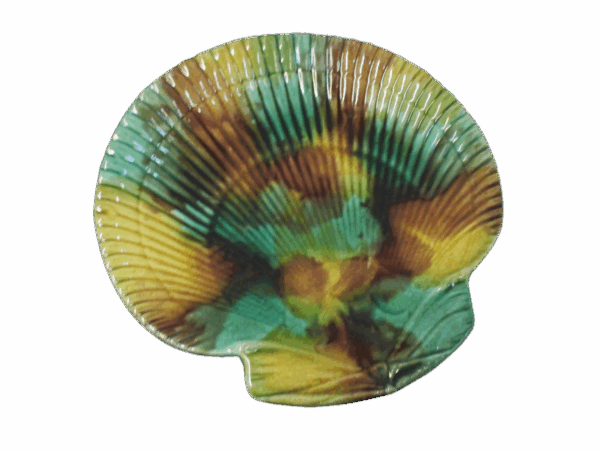 Majolica Shell Dish with Dolphin Feet